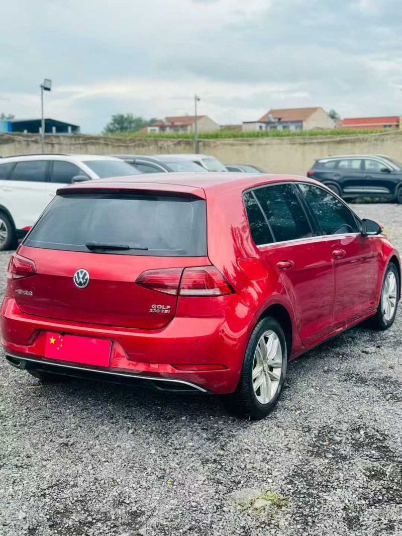 鹤壁18年大众高尔夫5