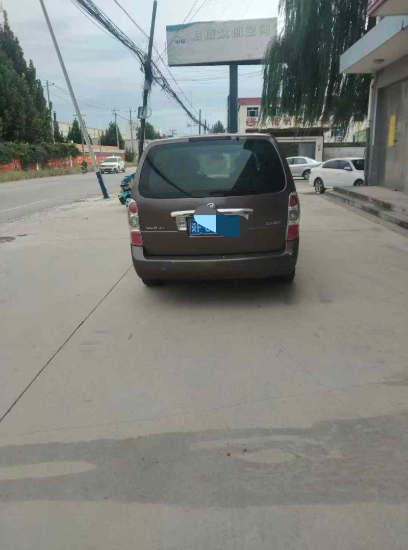 保定16年别克GL82