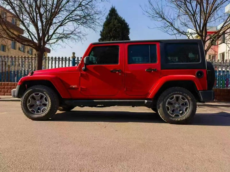 晋中15年Jeep牧马人7