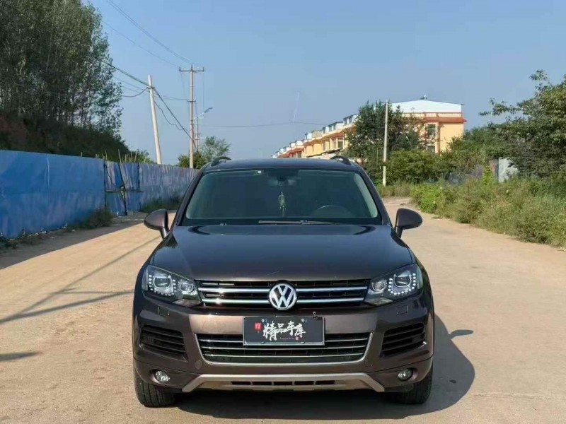 济宁15年大众途锐1