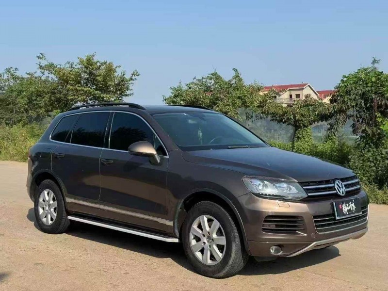 济宁15年大众途锐2