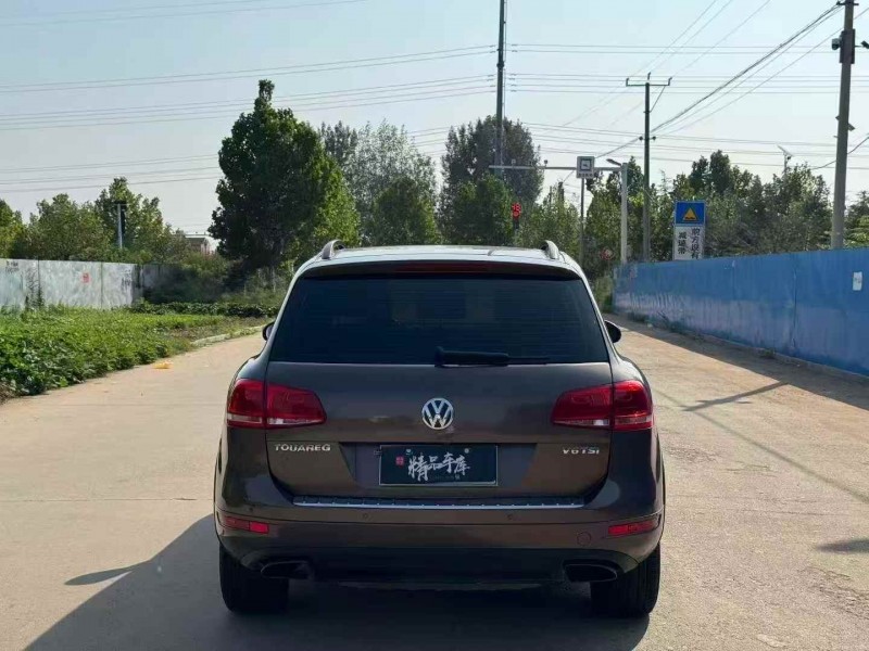 济宁15年大众途锐9