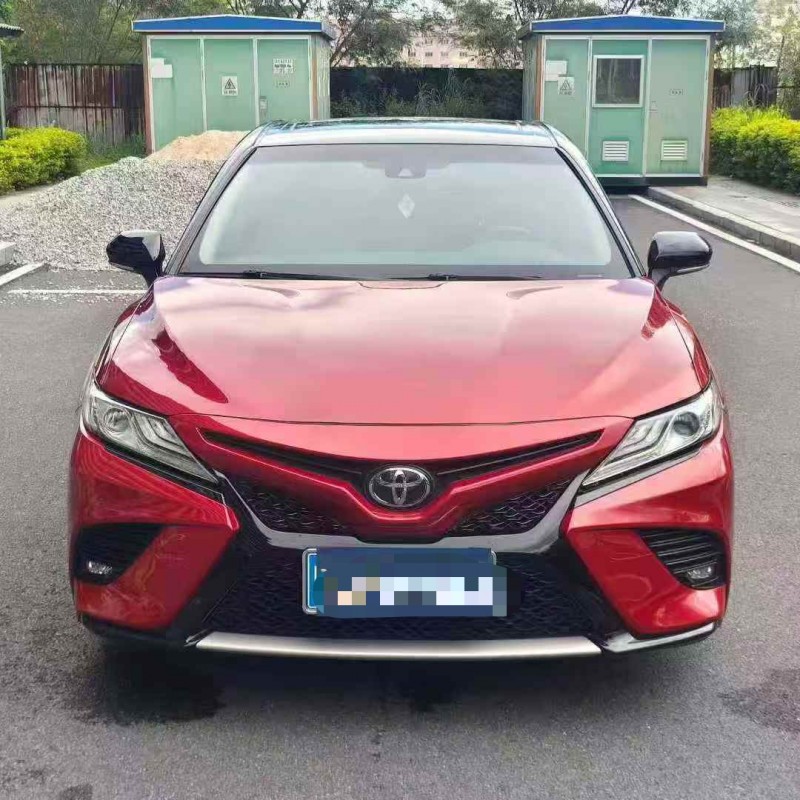 东莞18年丰田凯美瑞1