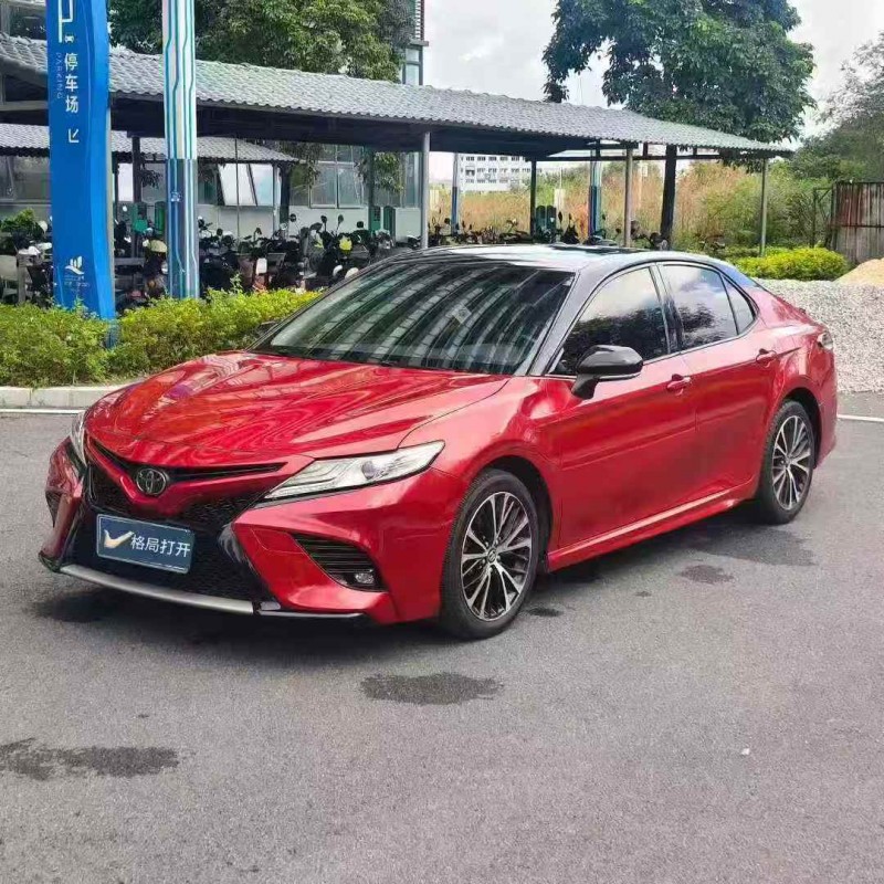 东莞18年丰田凯美瑞2