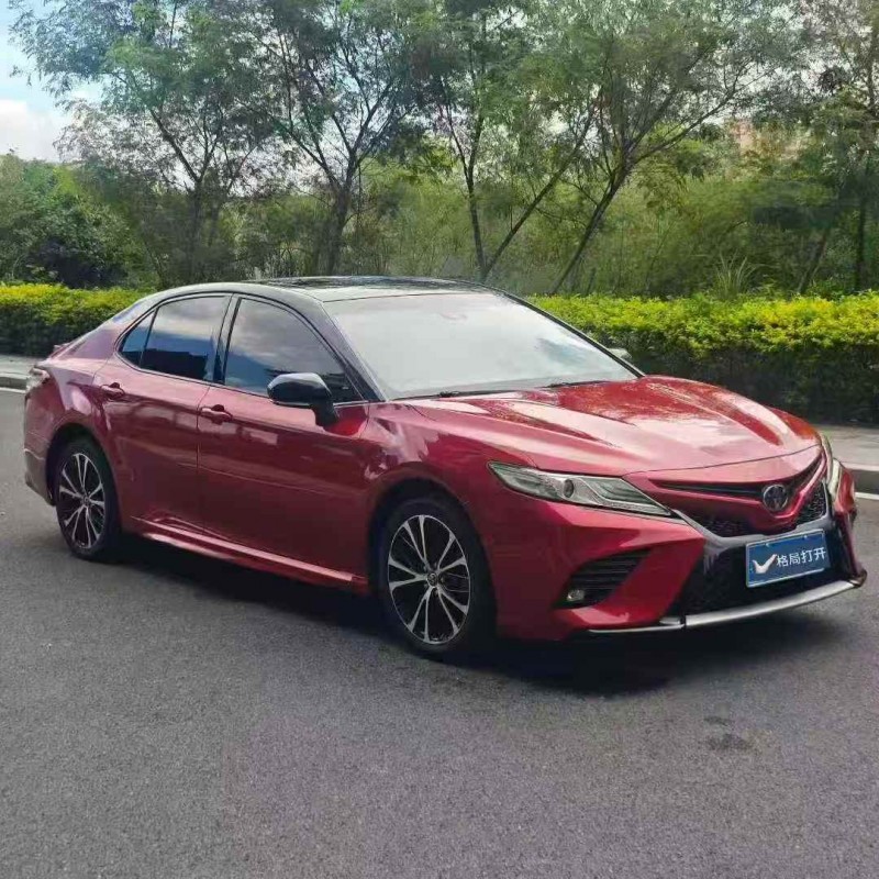 东莞18年丰田凯美瑞3