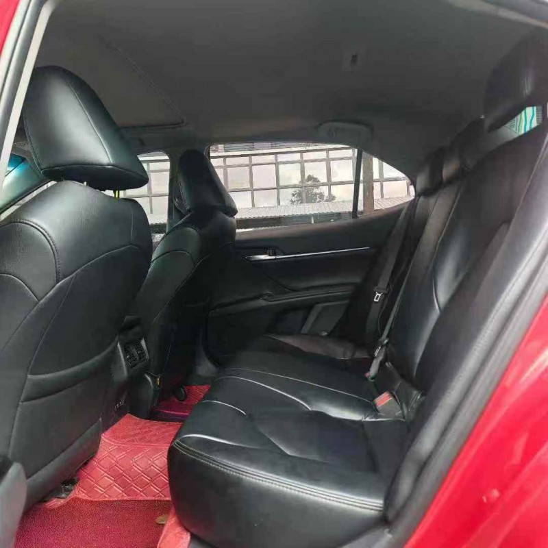 东莞18年丰田凯美瑞4