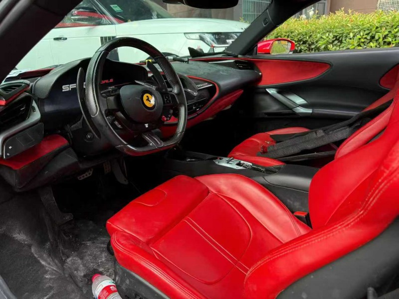 岳阳22年法拉利SF902