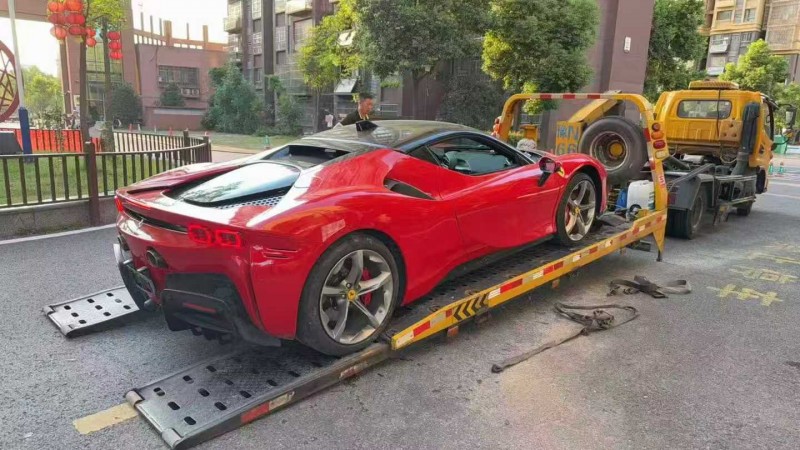 岳阳22年法拉利SF903