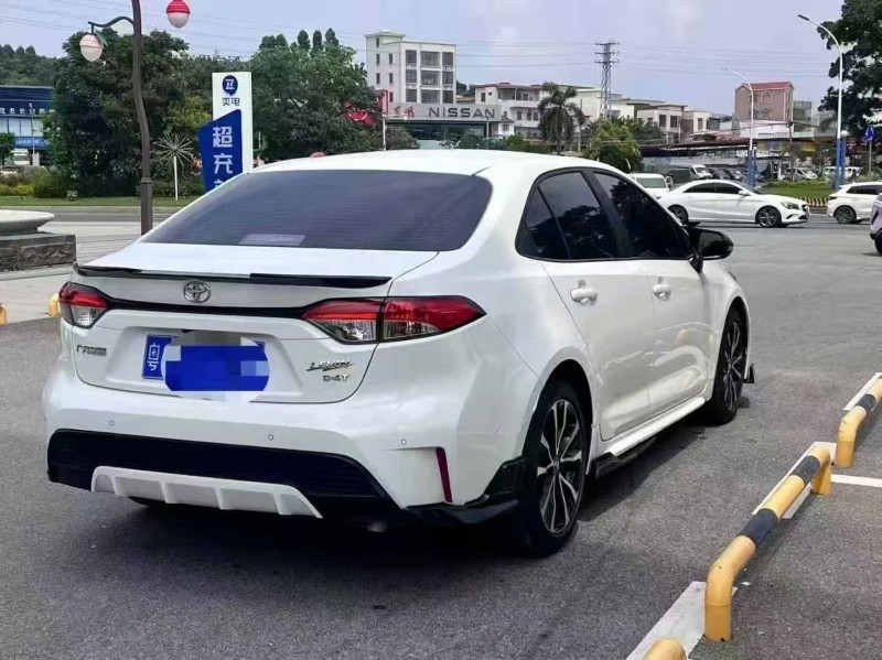 茂名22年丰田雷凌8