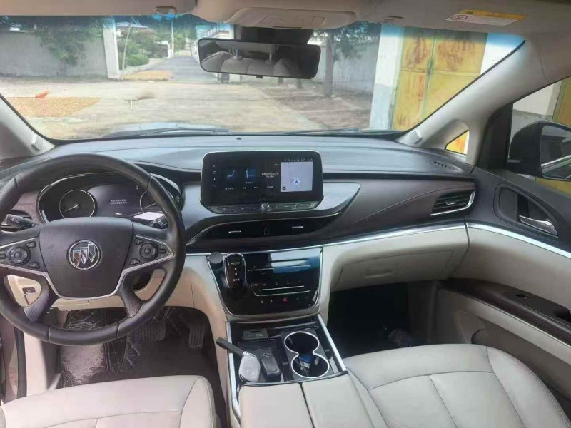 菏泽21年别克GL84