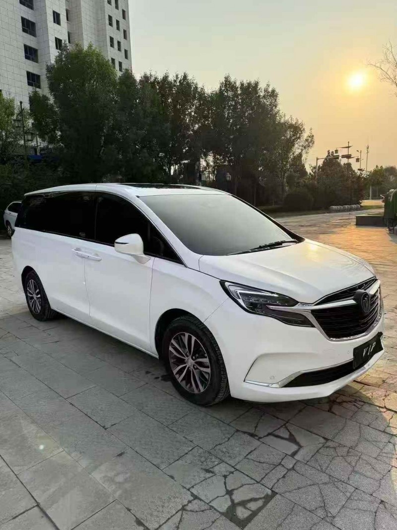 淄博22年别克GL82