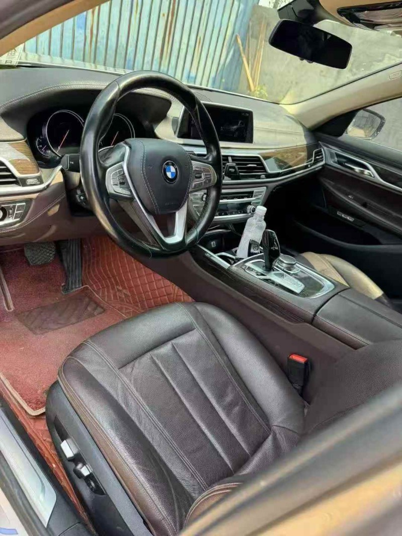 枣庄17年宝马7系5