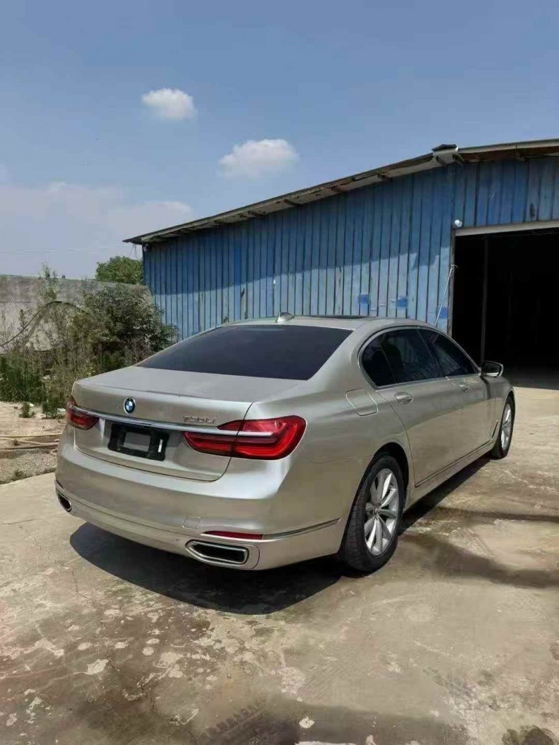 枣庄17年宝马7系8