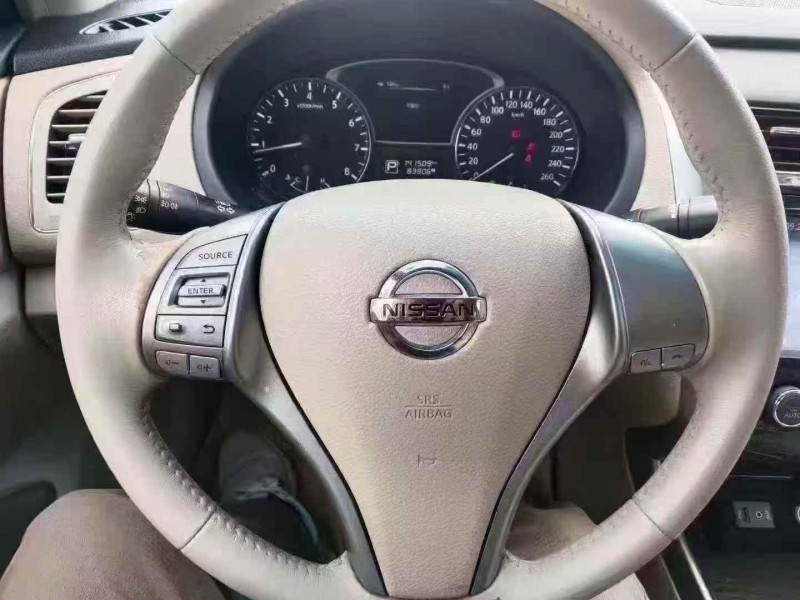 菏泽15年日产天籁4