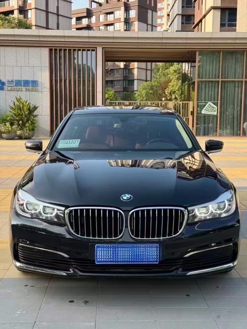 唐山18年宝马7系1