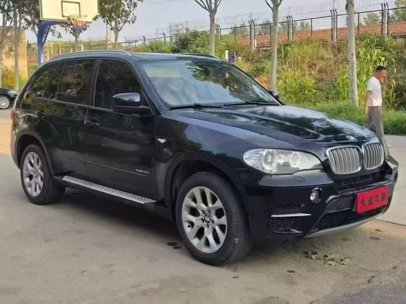 开封12年宝马X52