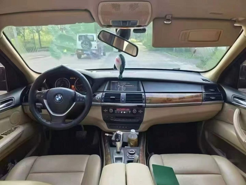 开封12年宝马X54