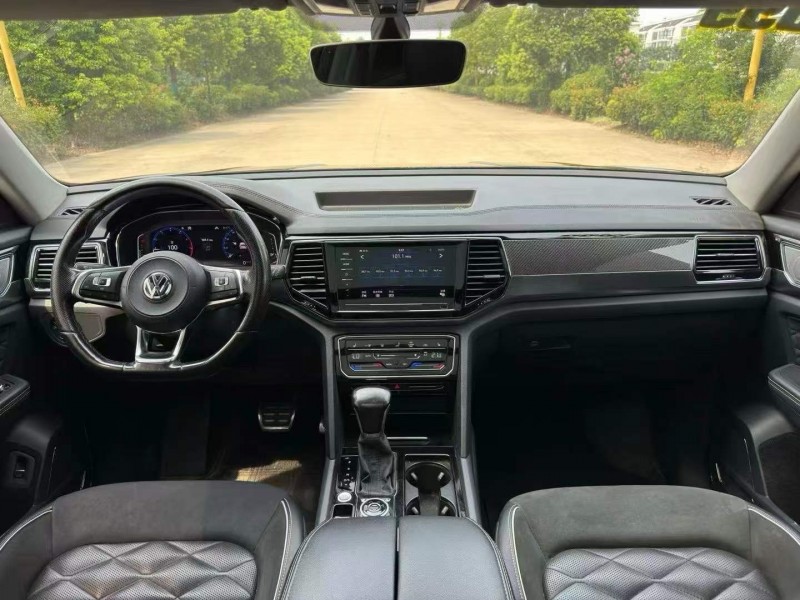 苏州20年大众途昂5