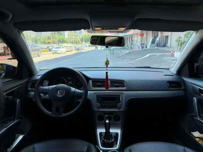 宁波14年大众朗行5