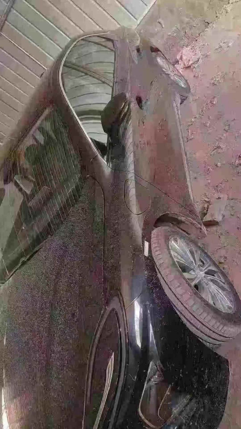 邯郸25年红旗E-QM52