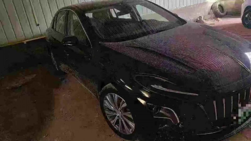 邯郸25年红旗E-QM53