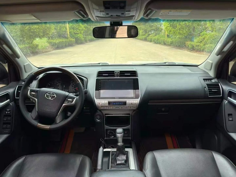 苏州19年丰田普拉多5