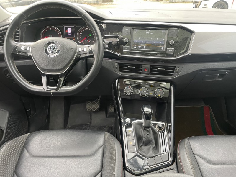 中山20年大众探岳7