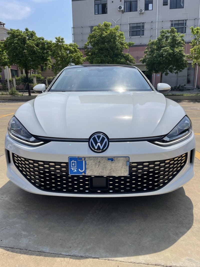 中山25年大众凌渡1