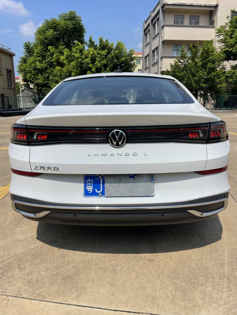 中山25年大众凌渡9