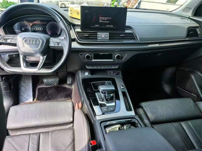 南京23年奥迪Q54
