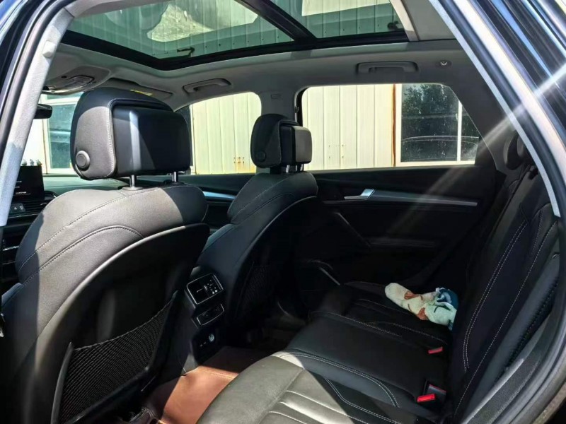 南京23年奥迪Q56