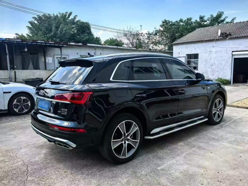 南京23年奥迪Q58