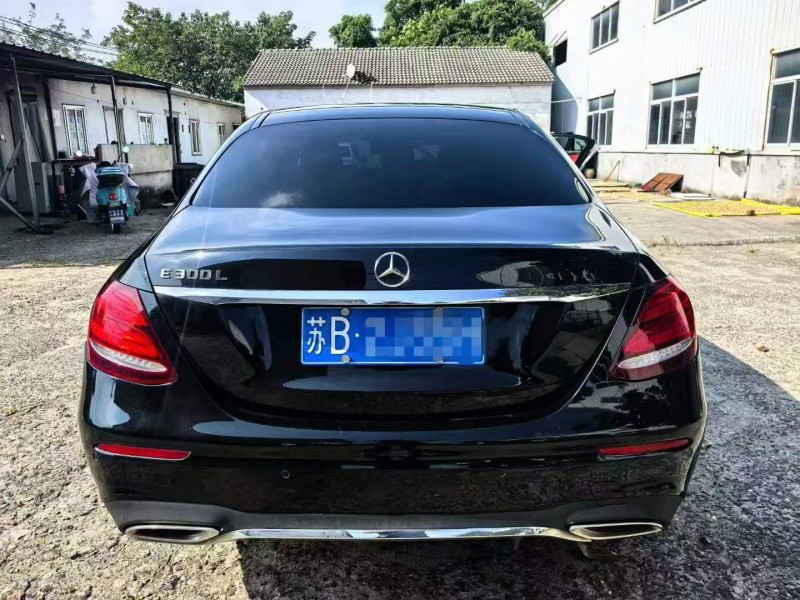 南京20年奔驰E9