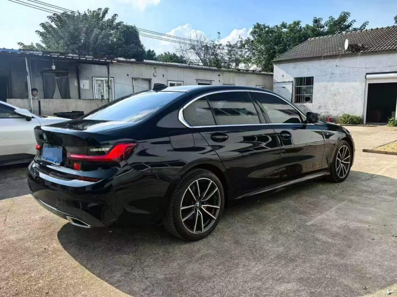 徐州21年宝马3系8