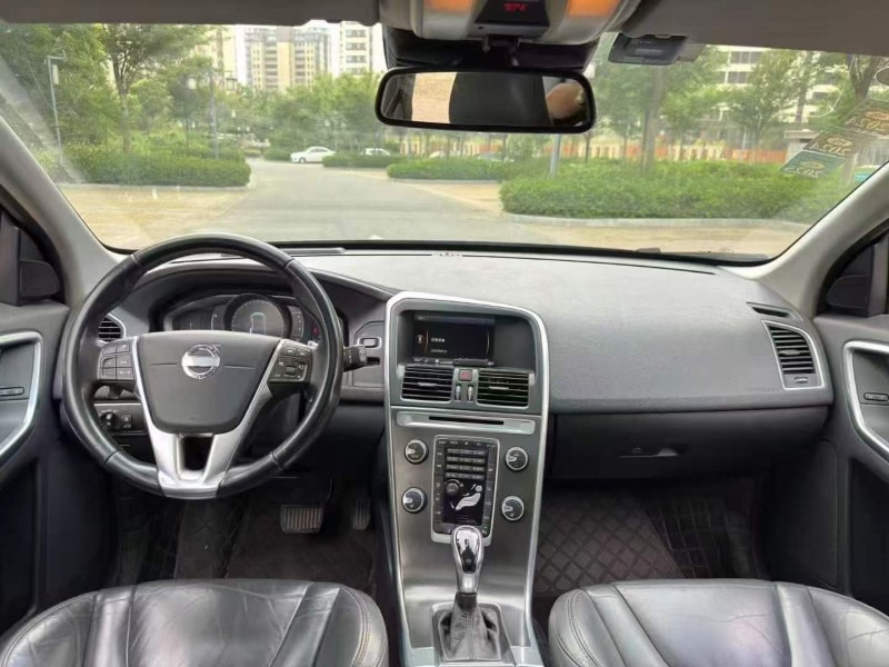 徐州14年沃尔沃XC605