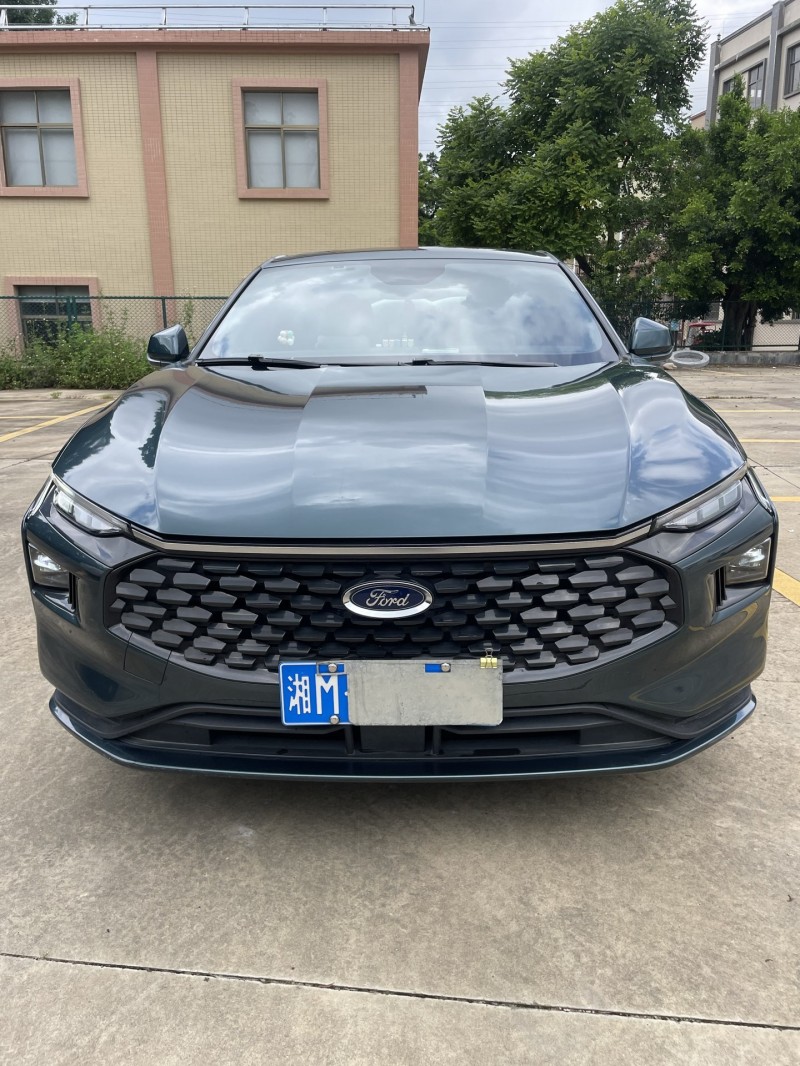 中山23年福特蒙迪欧1