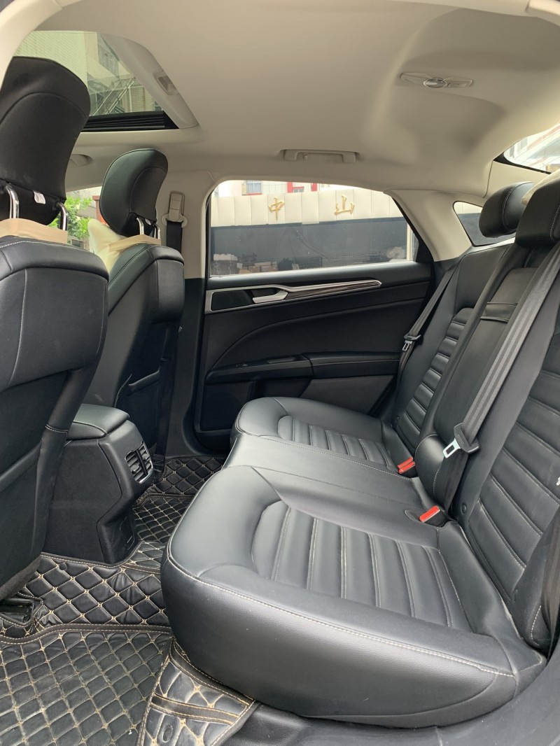 中山21年福特蒙迪欧6