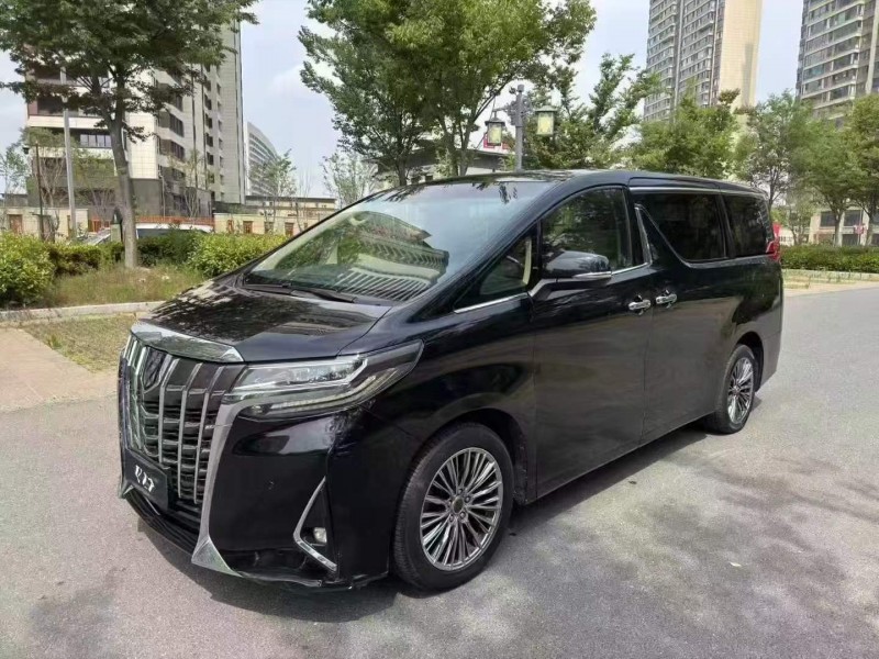 南通17年丰田埃尔法3