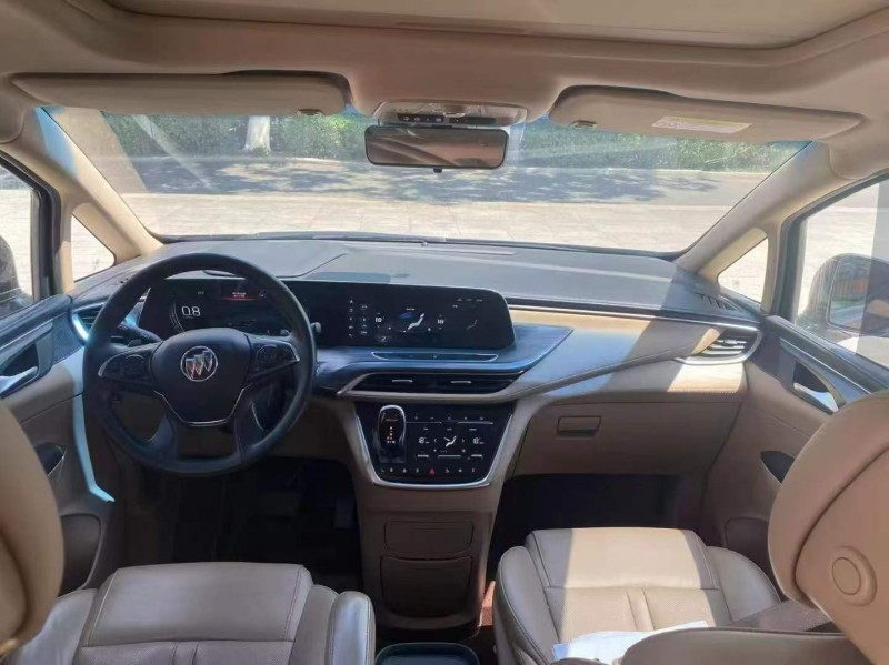 济南21年别克GL84