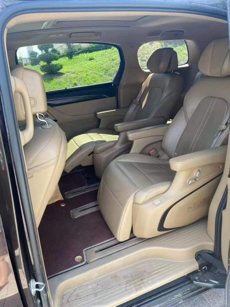 济南21年别克GL86