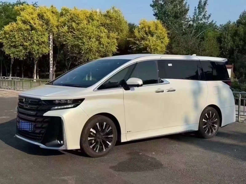 邯郸25年丰田埃尔法2