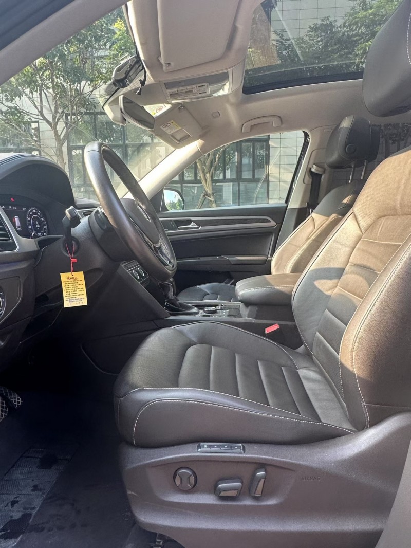 佛山18年大众途昂5