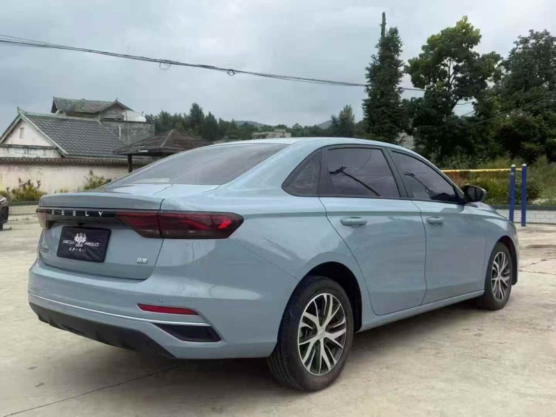 六盘水24年吉利帝豪7