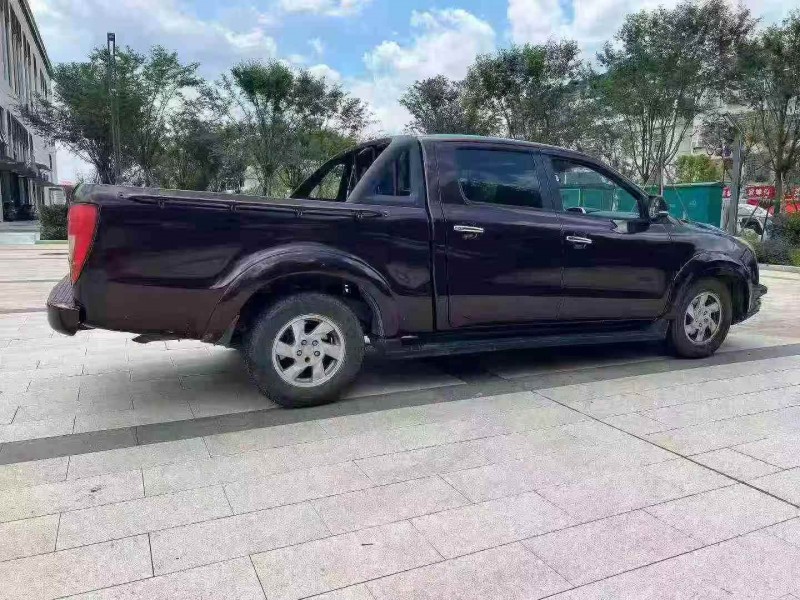 九江18年江铃域虎8