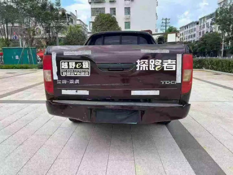 九江18年江铃域虎9