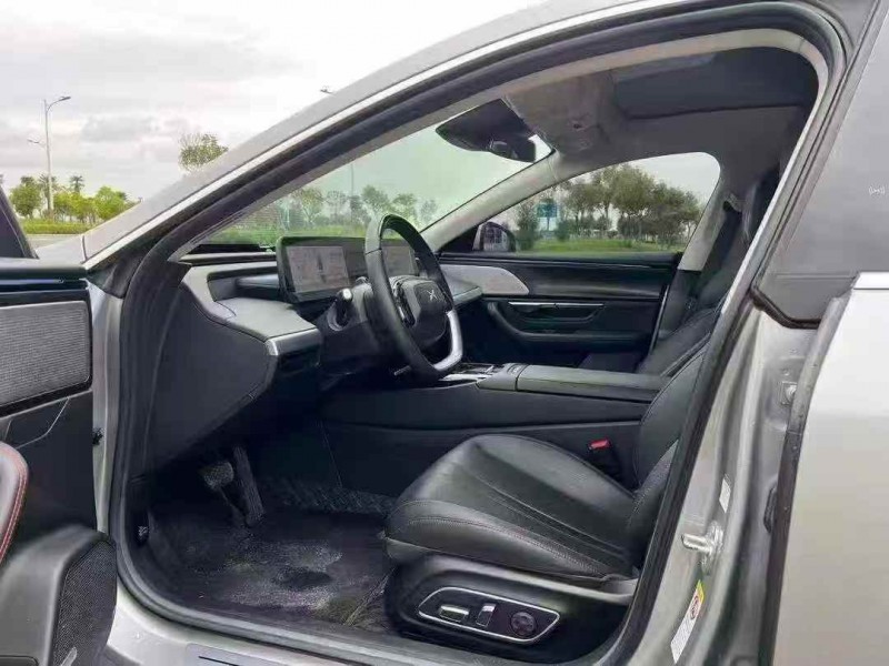 无锡23年小鹏汽车p76