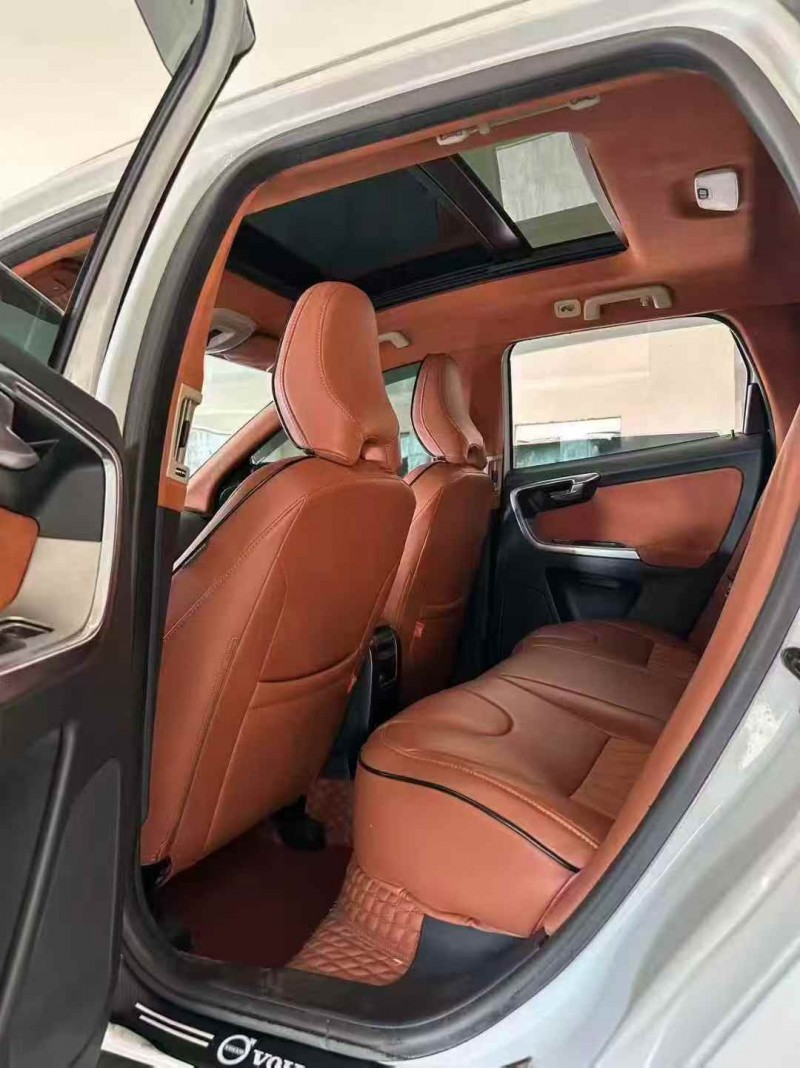 黔东南13年沃尔沃XC606