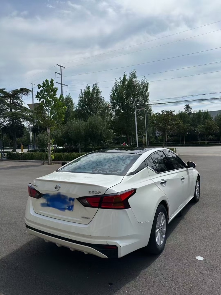 枣庄19年日产天籁6