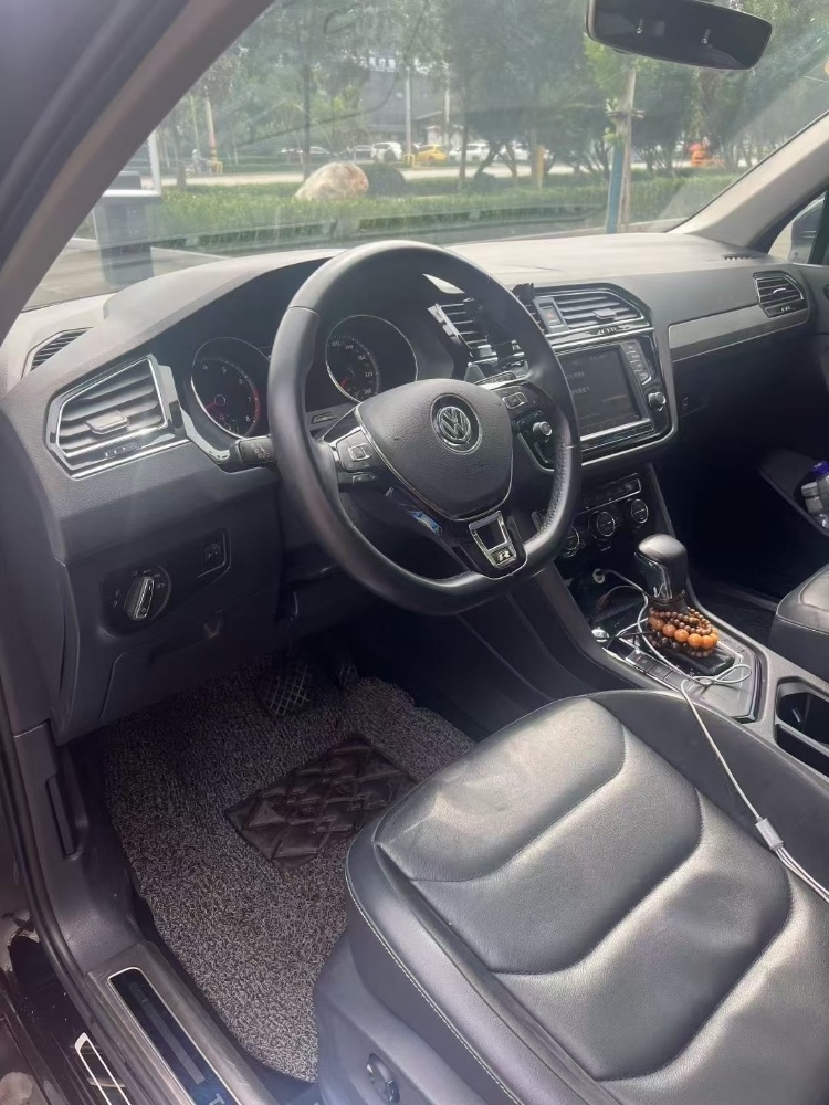 枣庄18年大众途观8