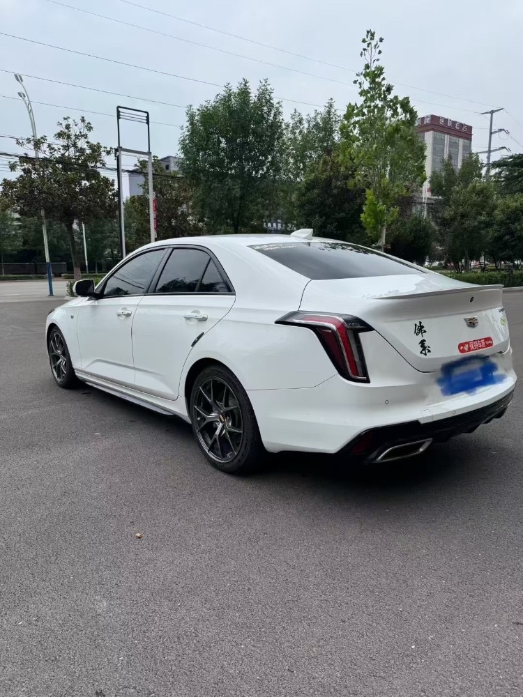 枣庄21年凯迪拉克CT44